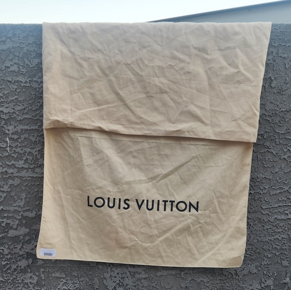 Louis Vuitton Huge Dust bag 29inch*21inch‎ - Picture 3 of 6